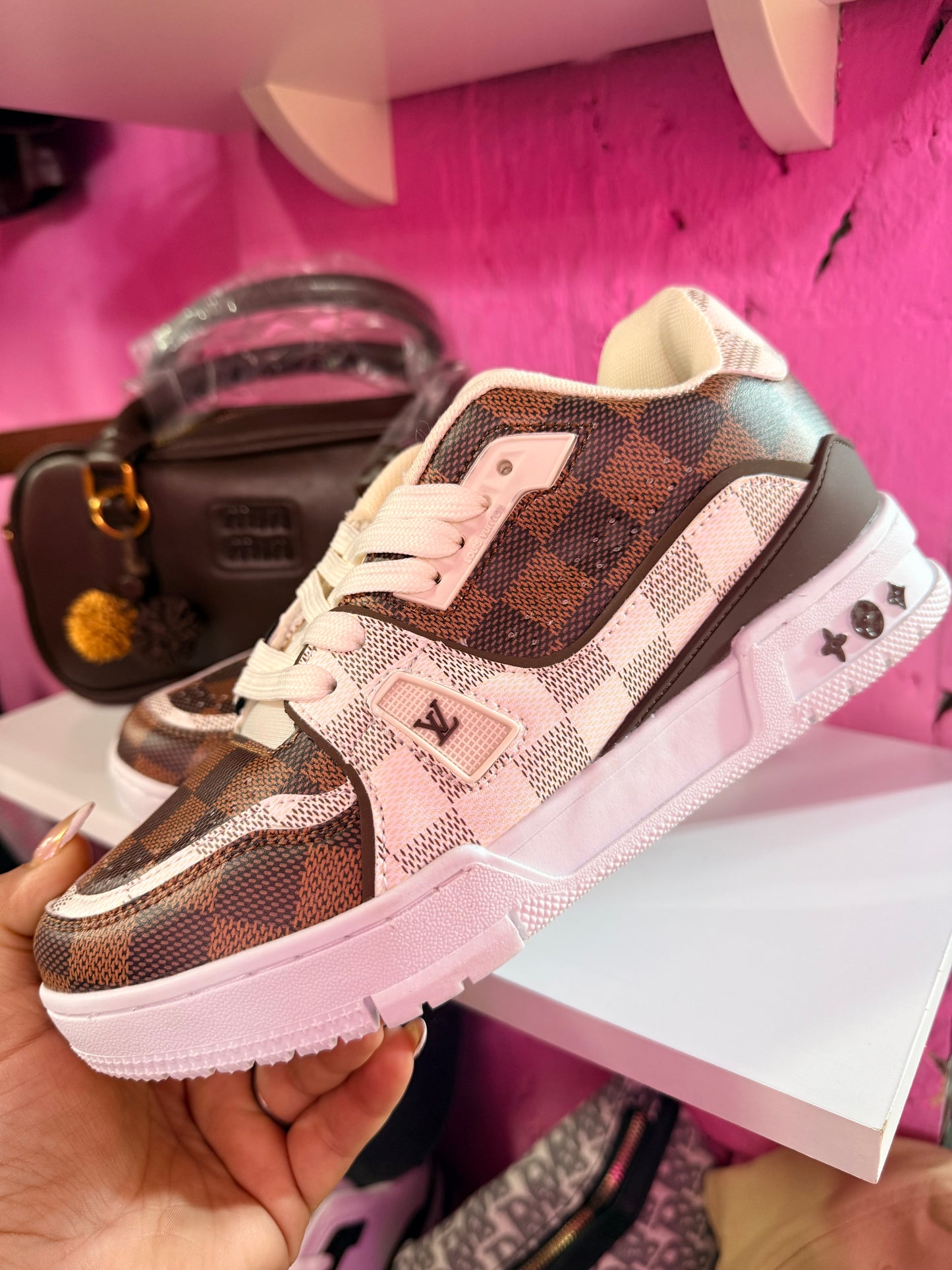 Tenis LV Nueva Colección